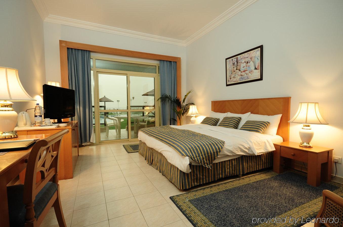 Atana Resort 3*